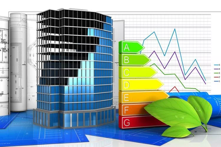 Immeuble de bureaux avec l'échelle de classification énergétique