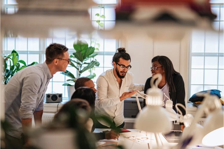 Réunion d'équipe d'une start-up