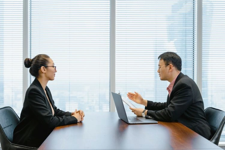 Entretien patron et employé