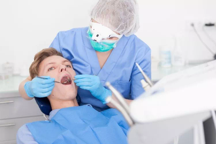 Chirurgien-dentiste