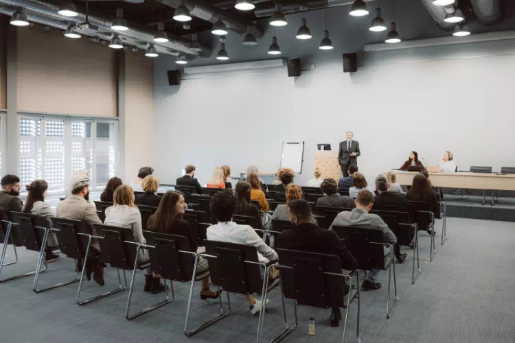 Séminaire d'entreprise en cours