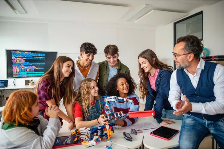 Groupe de jeunes en Alternance