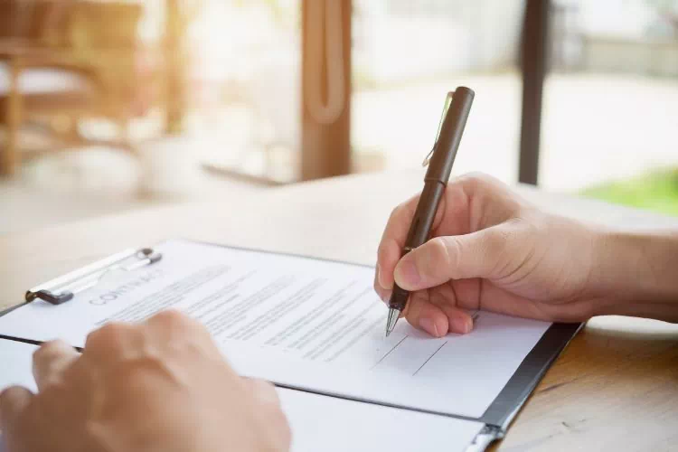 Signature d'un contrat