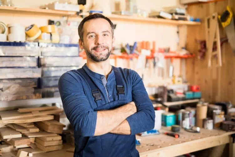 Enseignant reconverti en artisan