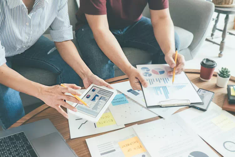 Personnes qui créent leur entreprise